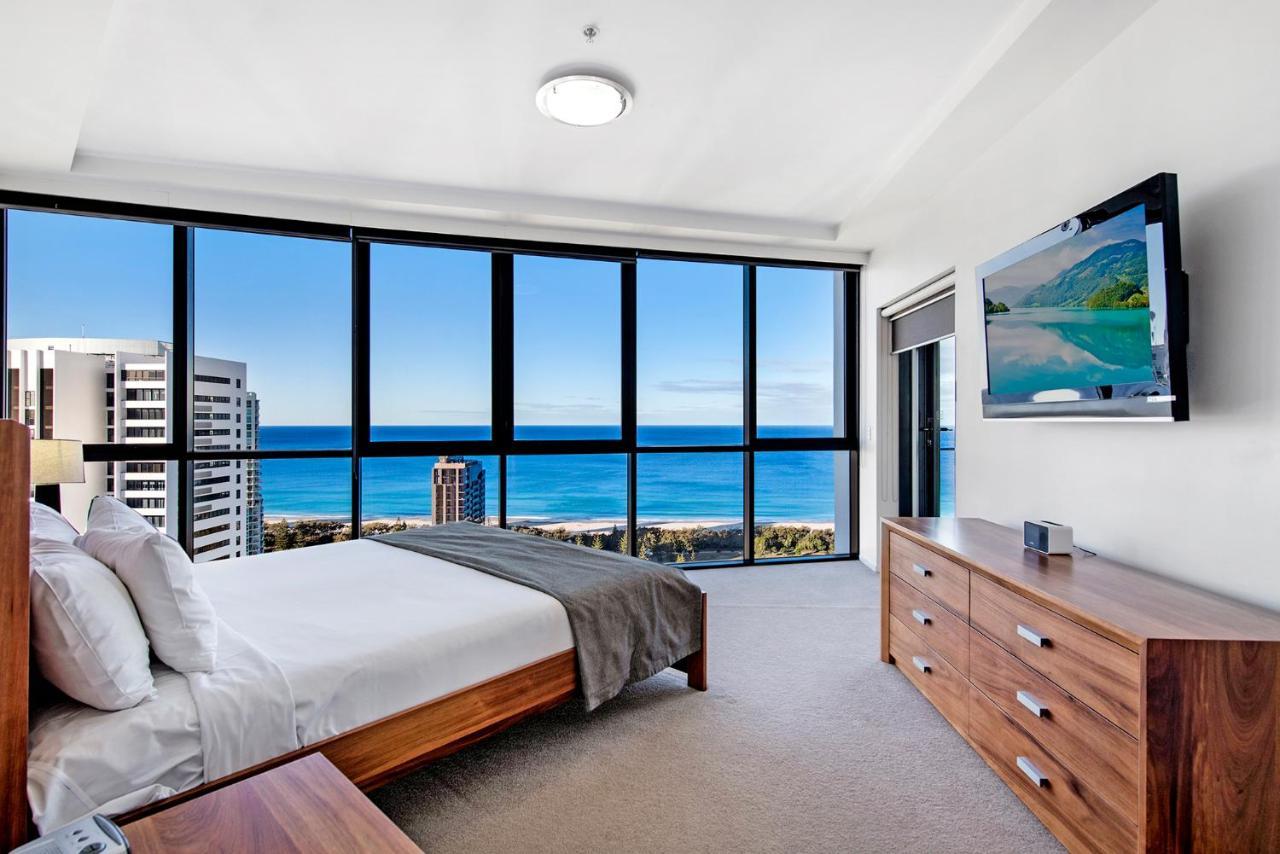 Mantra Sierra Grand Aparthotel Gold Coast Exterior photo