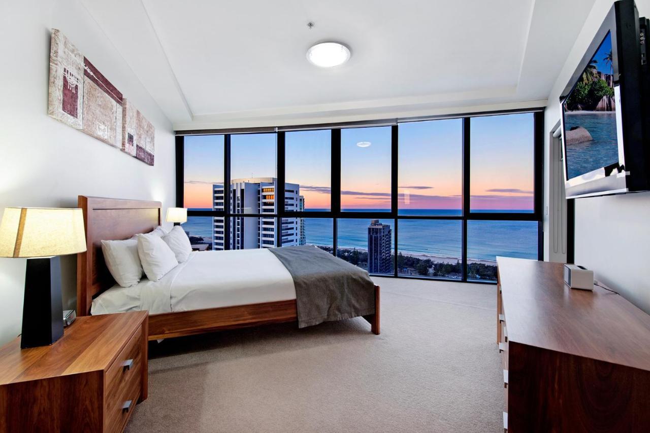 Mantra Sierra Grand Aparthotel Gold Coast Exterior photo