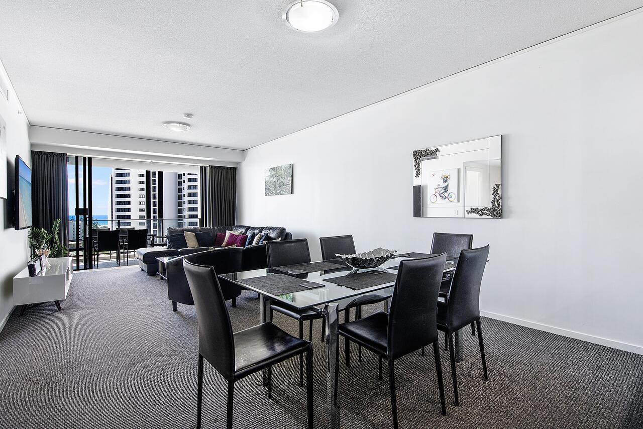 Mantra Sierra Grand Aparthotel Gold Coast Exterior photo